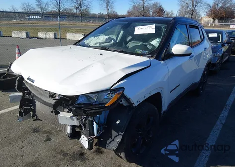 2020 Jeep Compass Altitude 4X4 from USA, damaged, VIN 3C4NJDBB3LT157540
